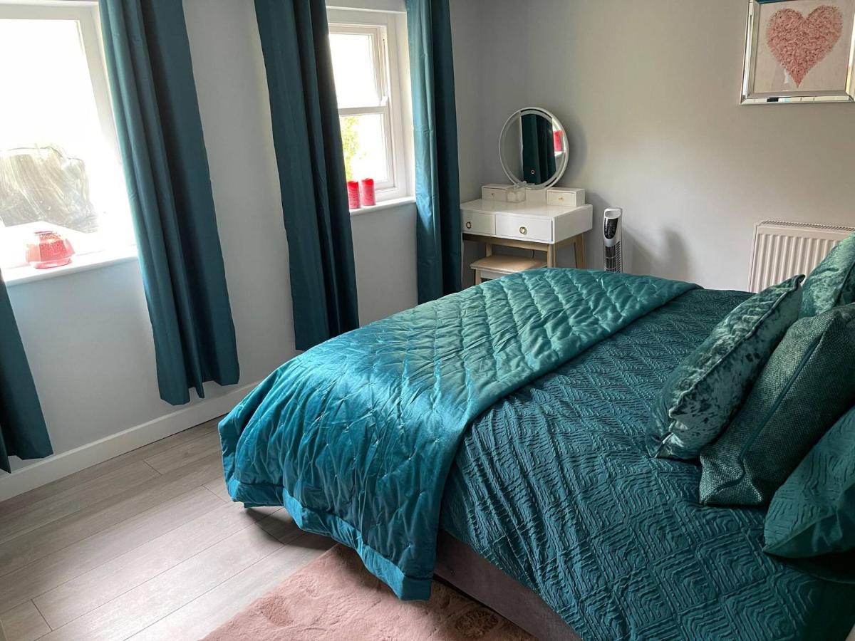 Entire 2 Bed Flat With Garden, Located Near Beach Leilighet Brighton Eksteriør bilde