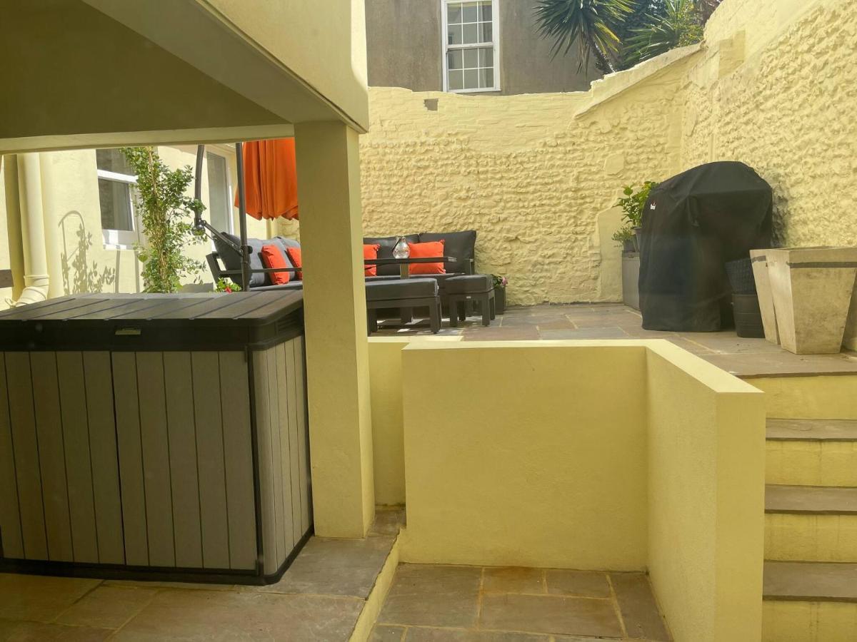 Entire 2 Bed Flat With Garden, Located Near Beach Leilighet Brighton Eksteriør bilde